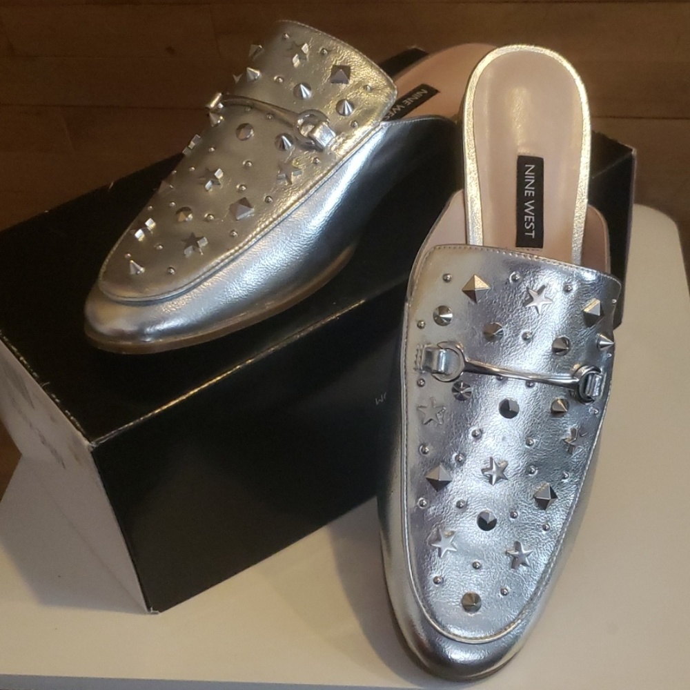 Nine West Silver Star Studded Mule 9.5